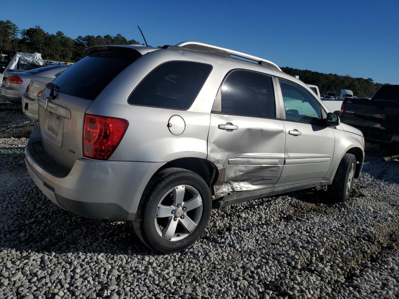 2007 Pontiac Torrent - Image 3