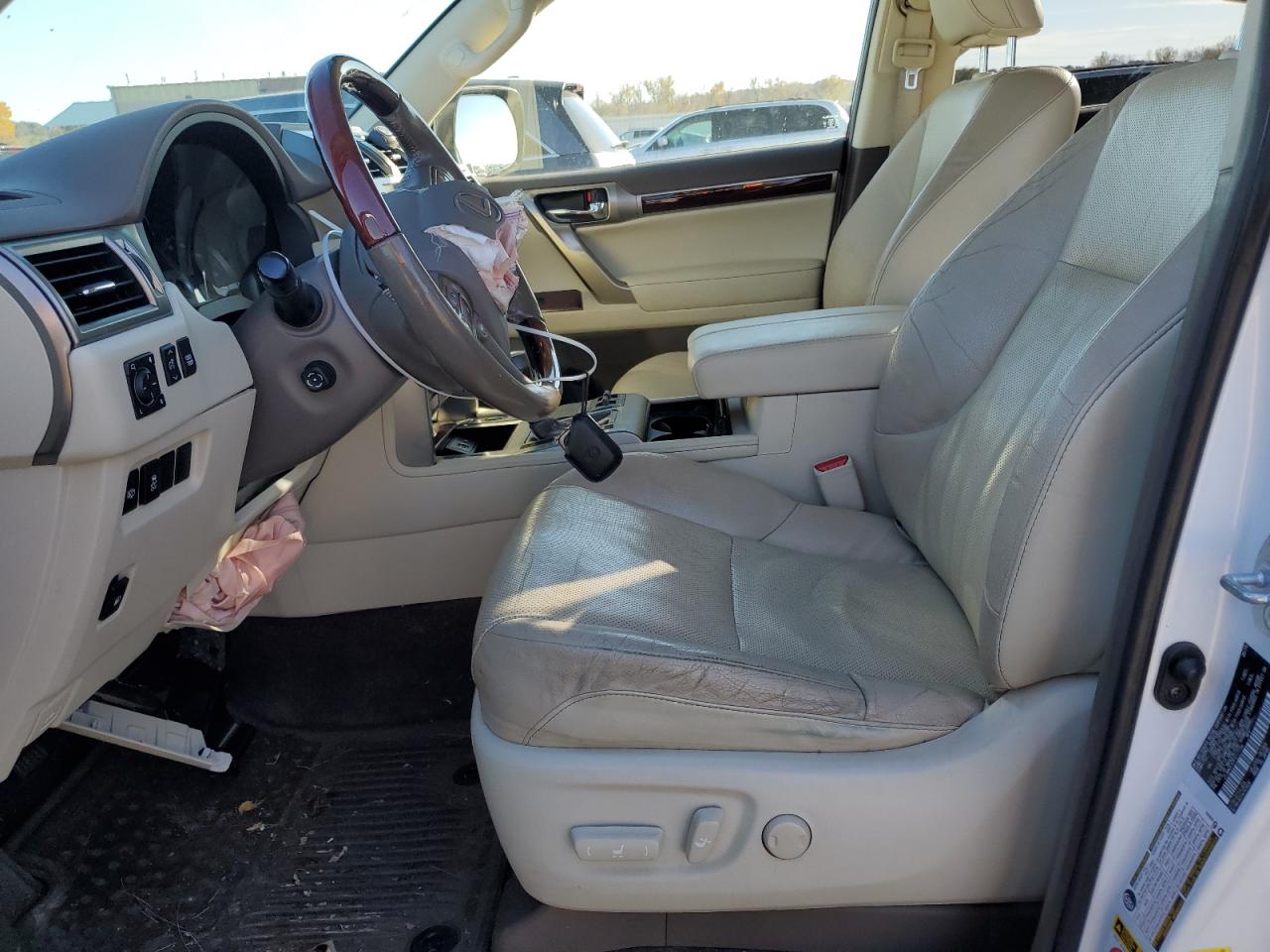 2015 Lexus GX - Image 7