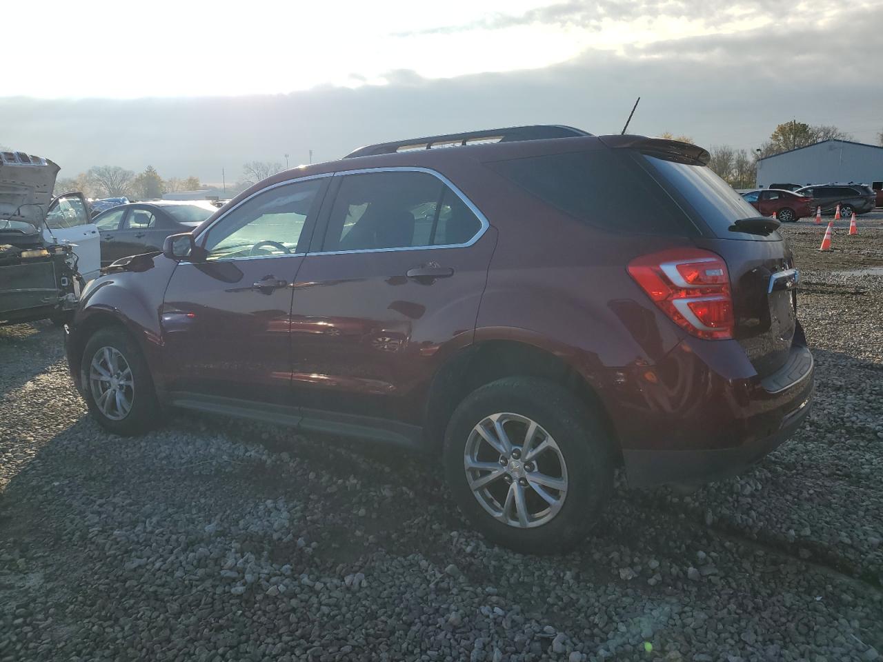 2016 Chevrolet Equinox - Image 2
