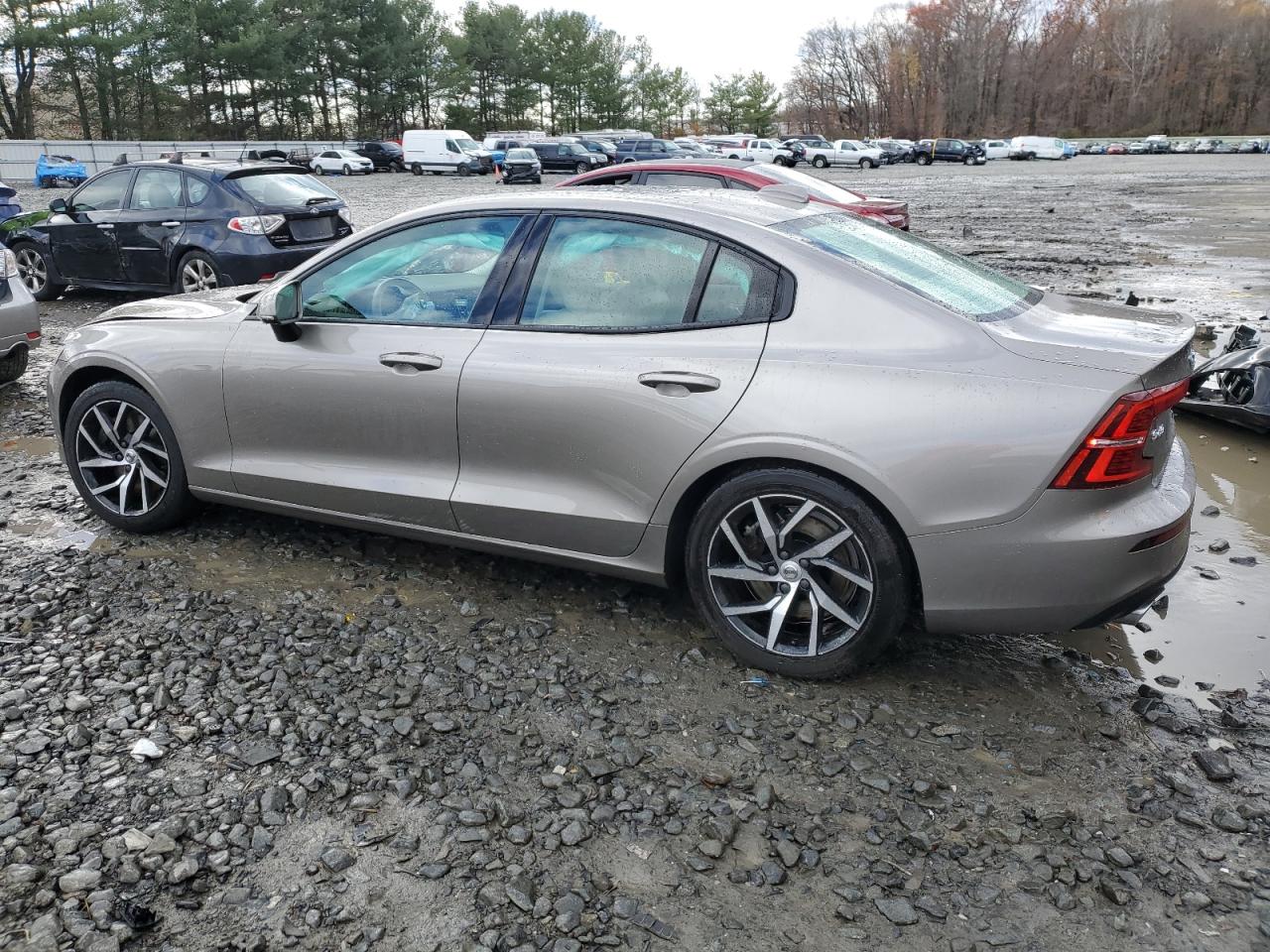 2020 Volvo S60 - Image 2