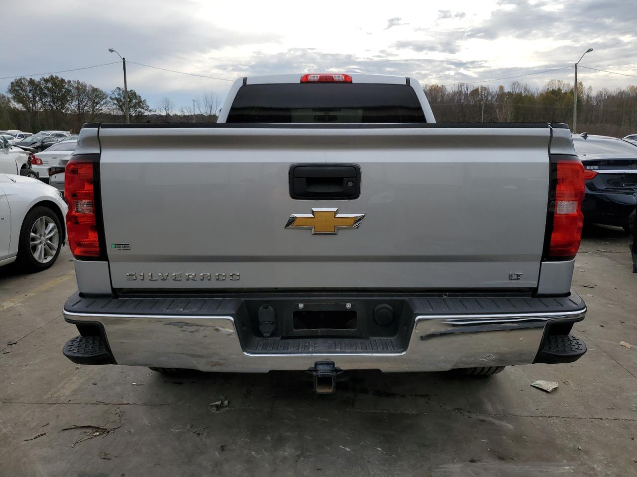 2016 Chevrolet Silverado - Image 6
