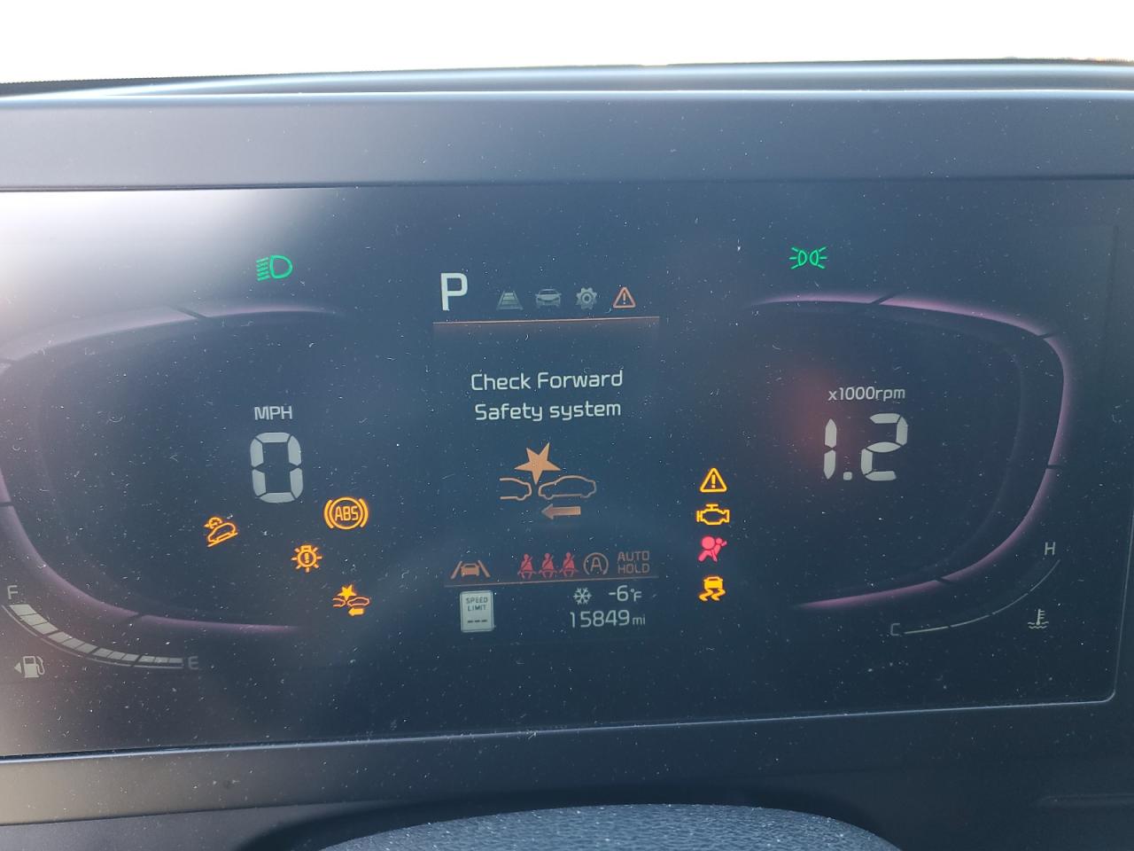 2024 Kia Sportage - Image 9