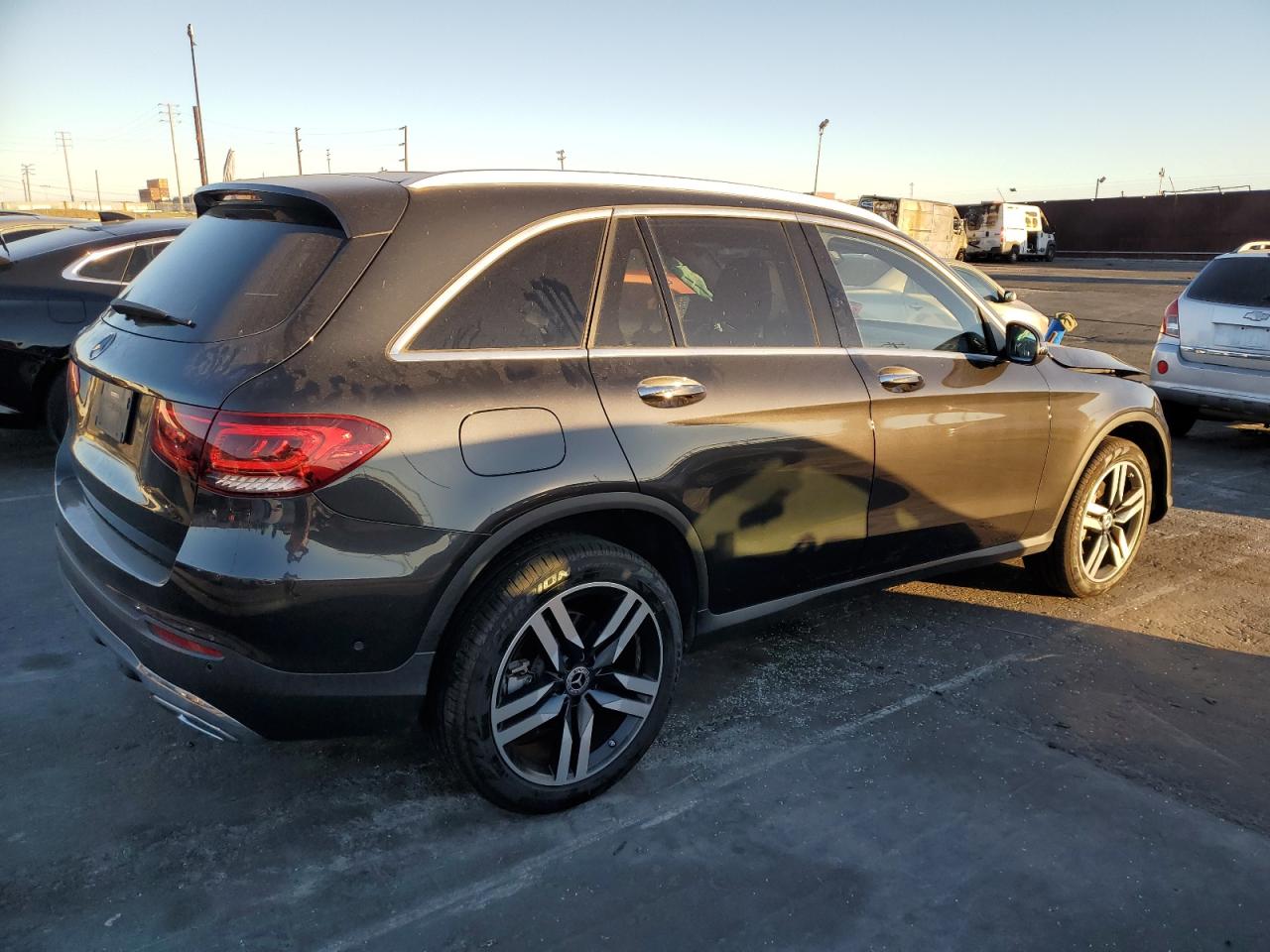 2020 Mercedes-Benz GLC - Image 3