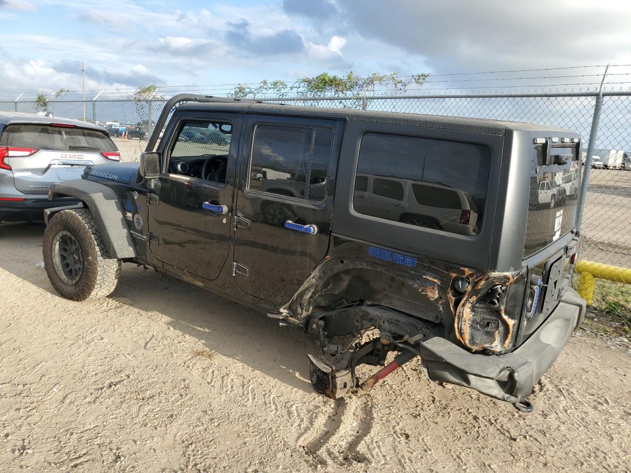 2017 Jeep Wrangler - Image 2