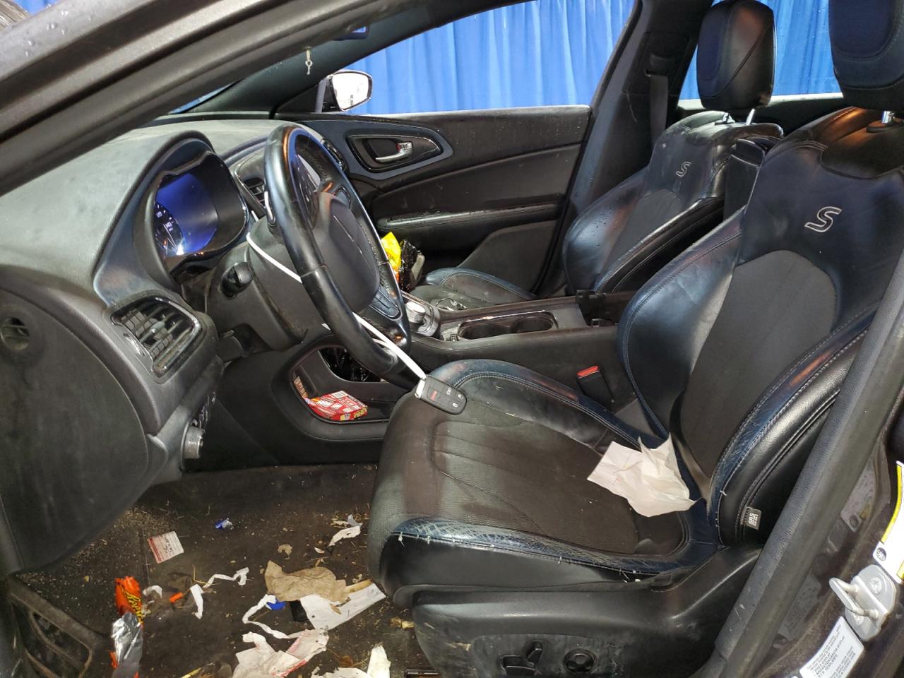 2015 Chrysler 200 - Image 7