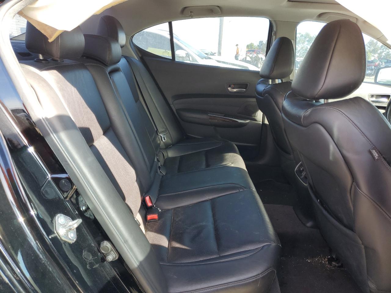 2015 Acura TLX - Image 10