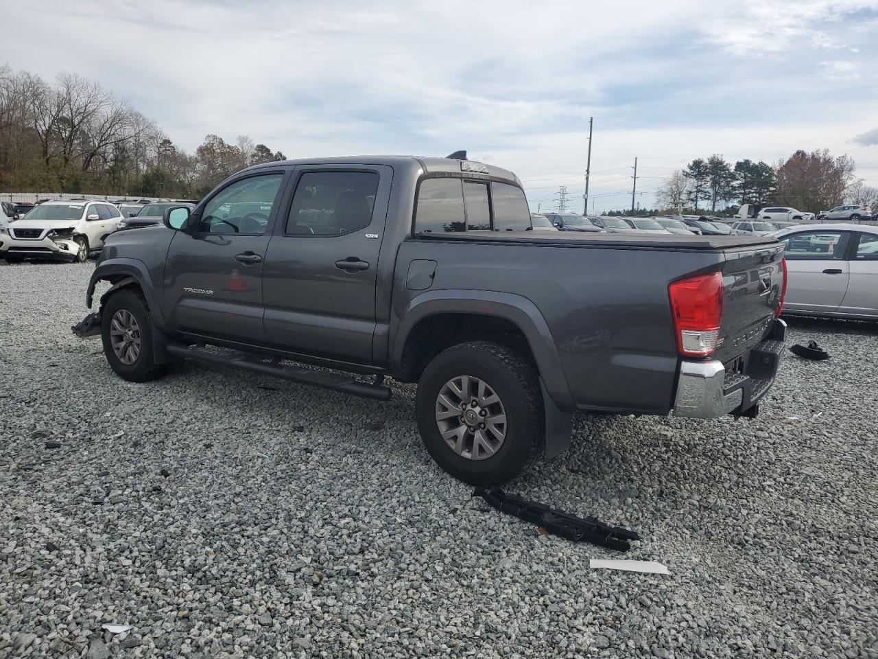 2016 Toyota Tacoma - Image 2
