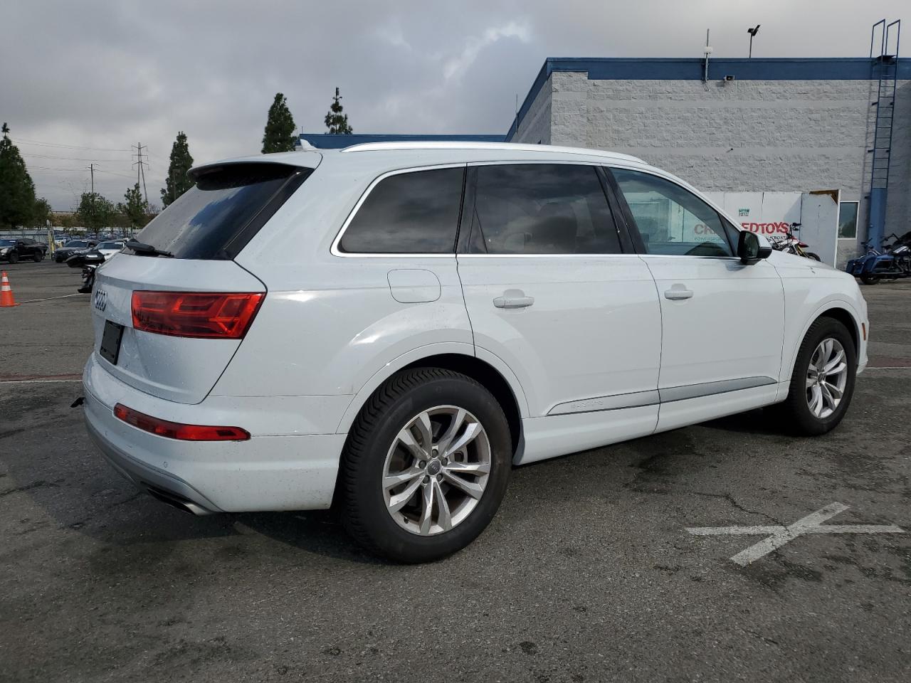 2019 Audi Q7 - Image 3