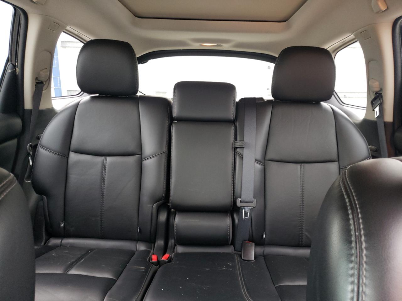 2016 Nissan Pathfinder - Image 10