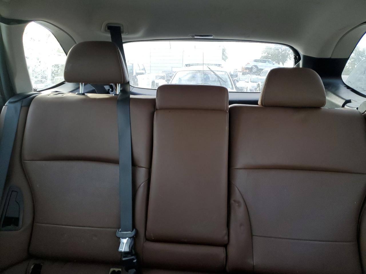 2018 Subaru Outback - Image 10
