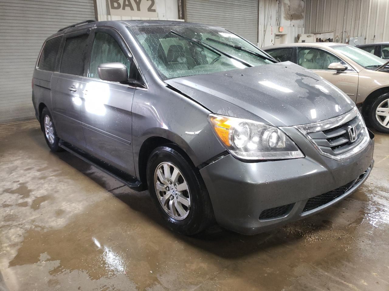 2010 Honda Odyssey - Image 4