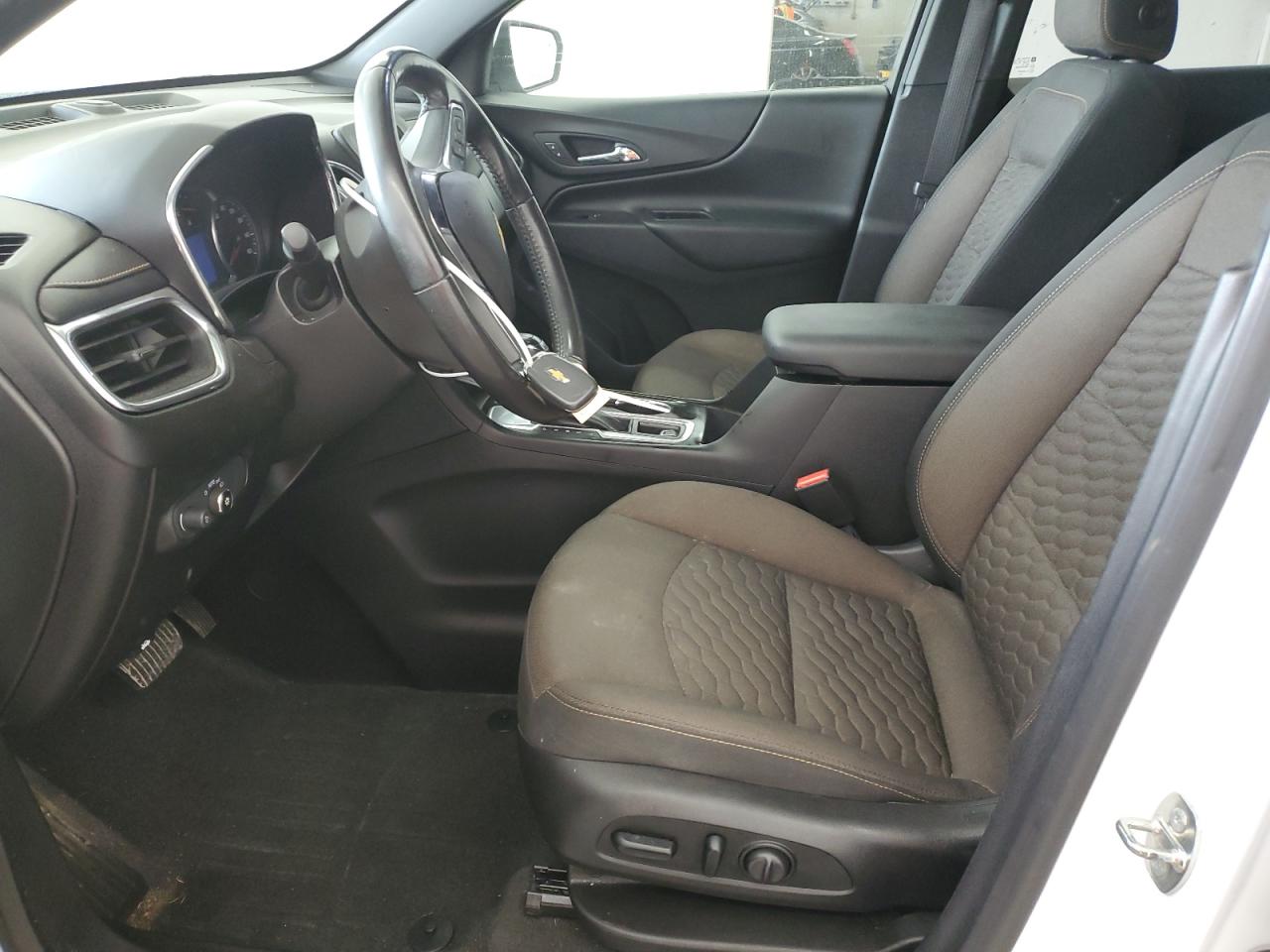 2019 Chevrolet Equinox - Image 7