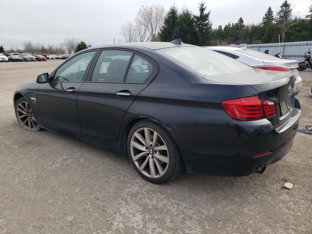 2011 BMW 5er - Image 2
