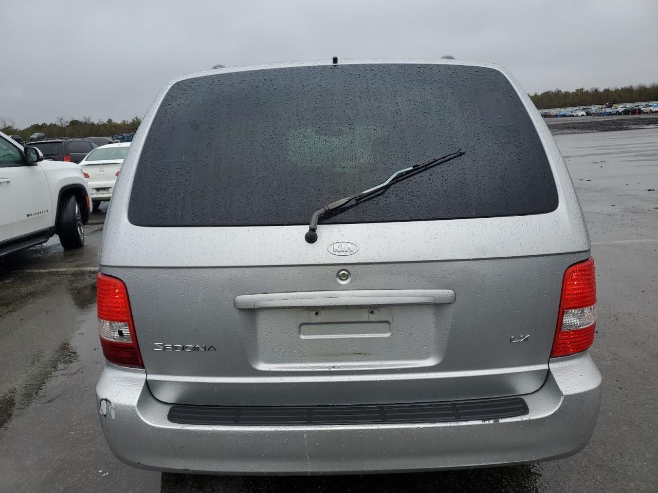 2005 Kia Sedona Ex VIN: KNDUP132X56664939 Lot: 81071354