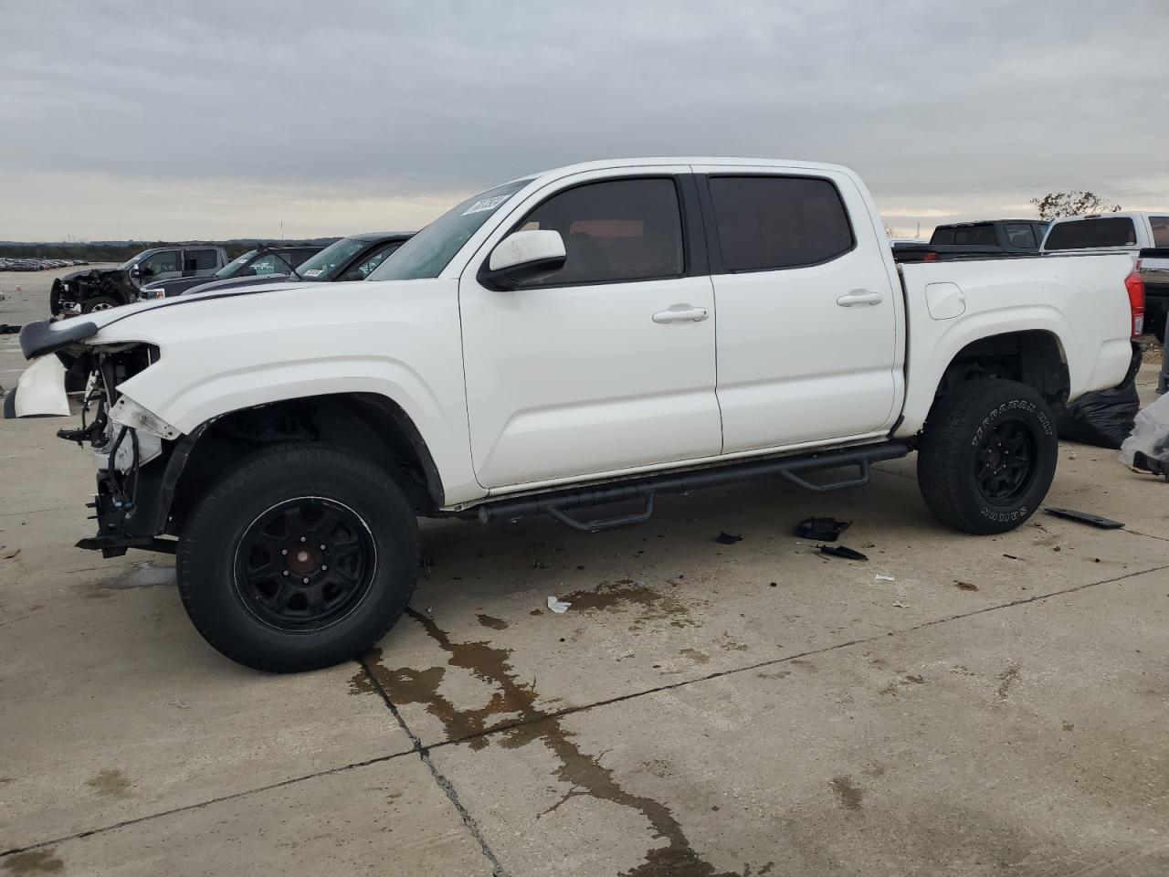 VIN 5TFAX5GN5GX062333 2016 TOYOTA TACOMA no.1