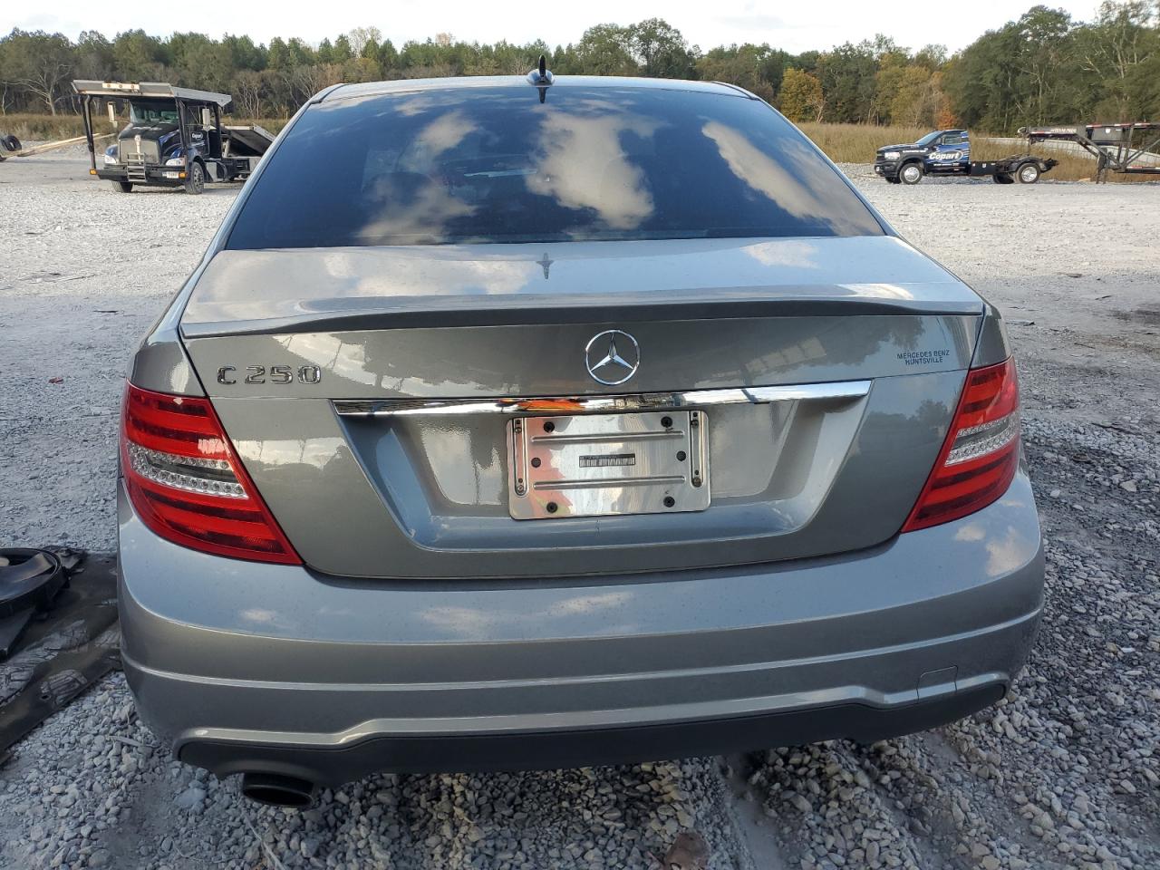 2014 Mercedes-Benz C 250 VIN: WDDGF4HB5ER318604 Lot: 78389244