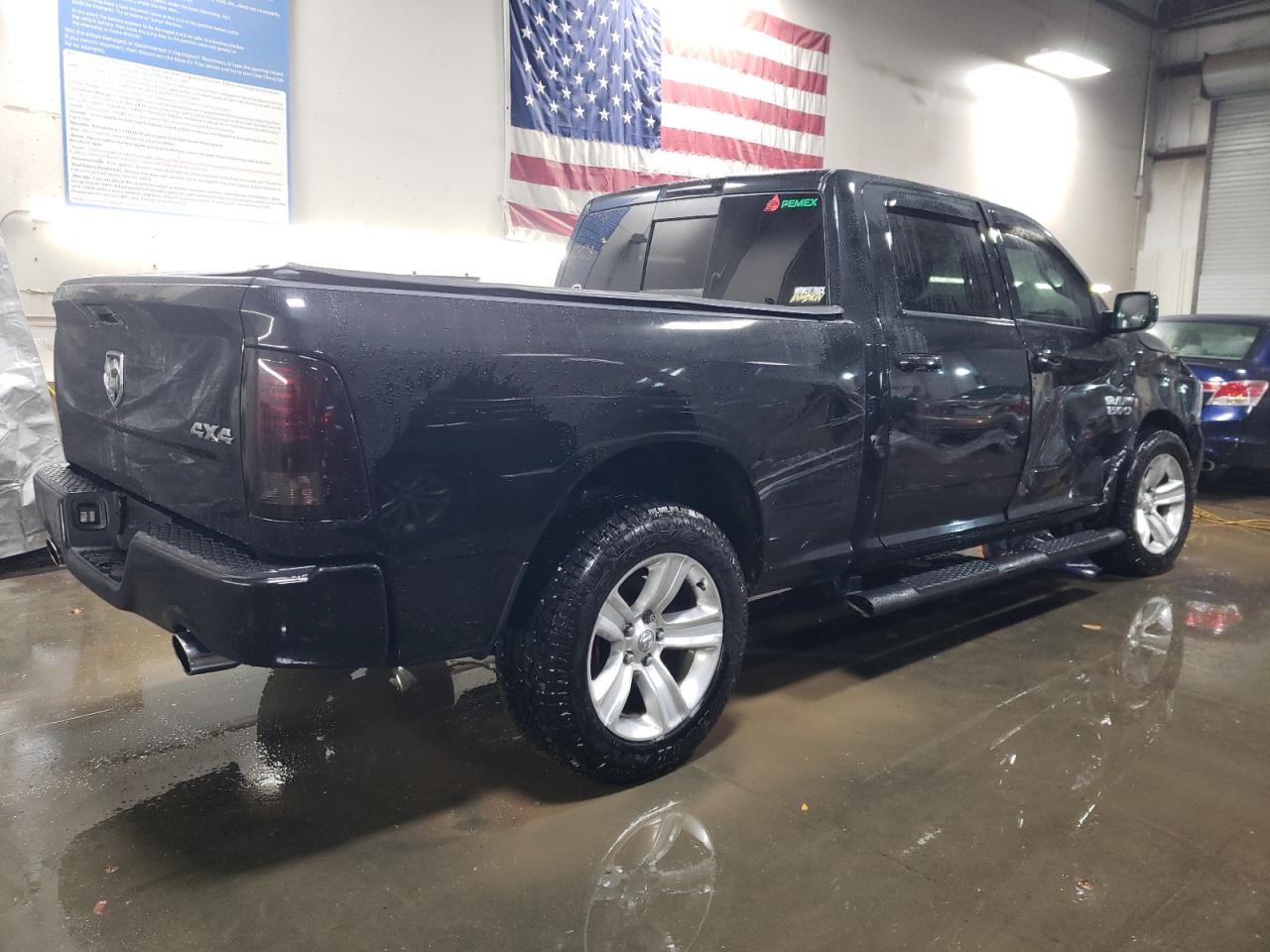2016 RAM 1500 - Image 3