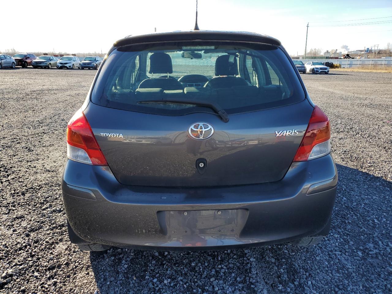 2009 Toyota Yaris VIN: JTDKT923195268003 Lot: 82101514