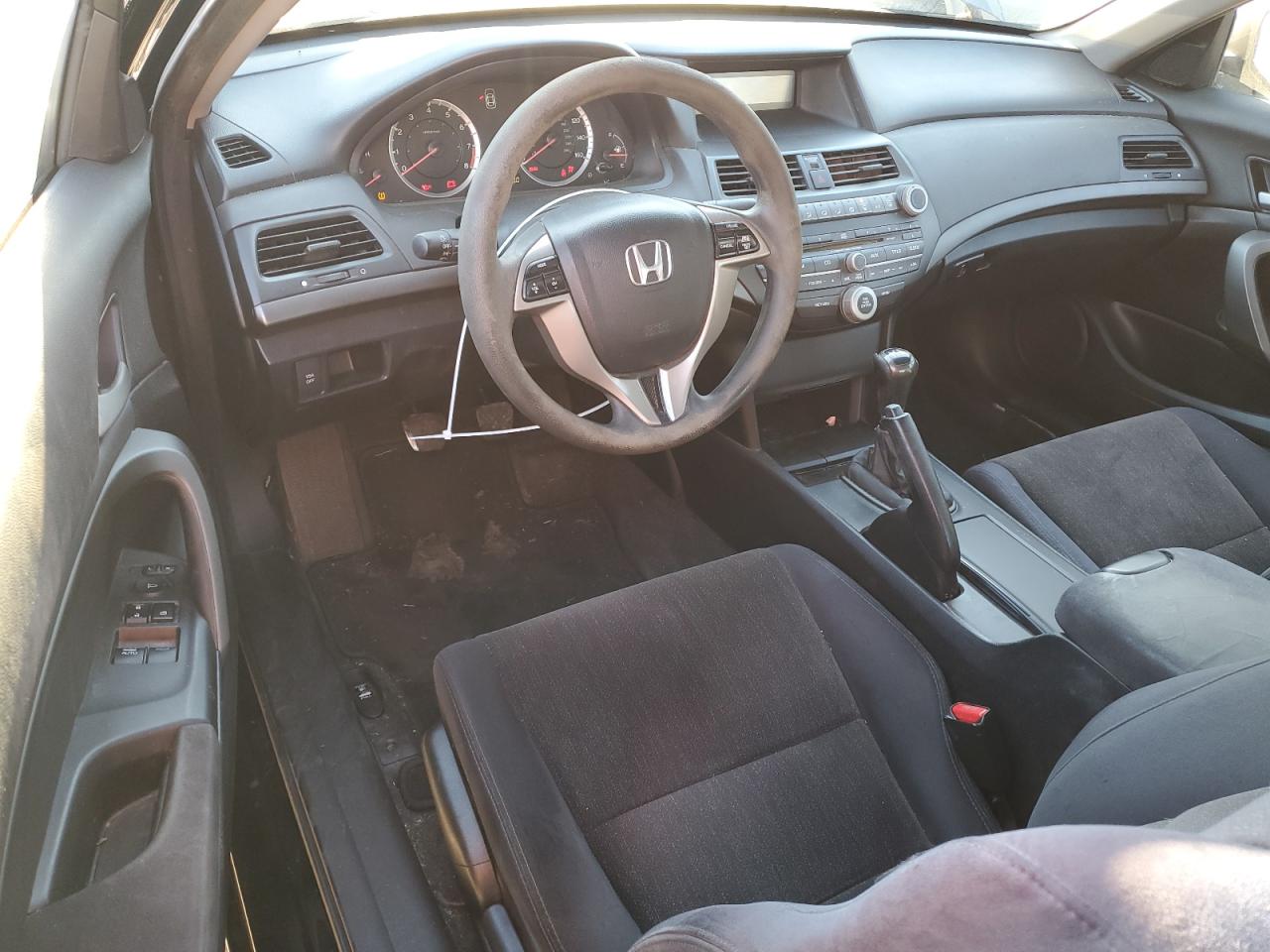 2010 Honda Accord - Image 8