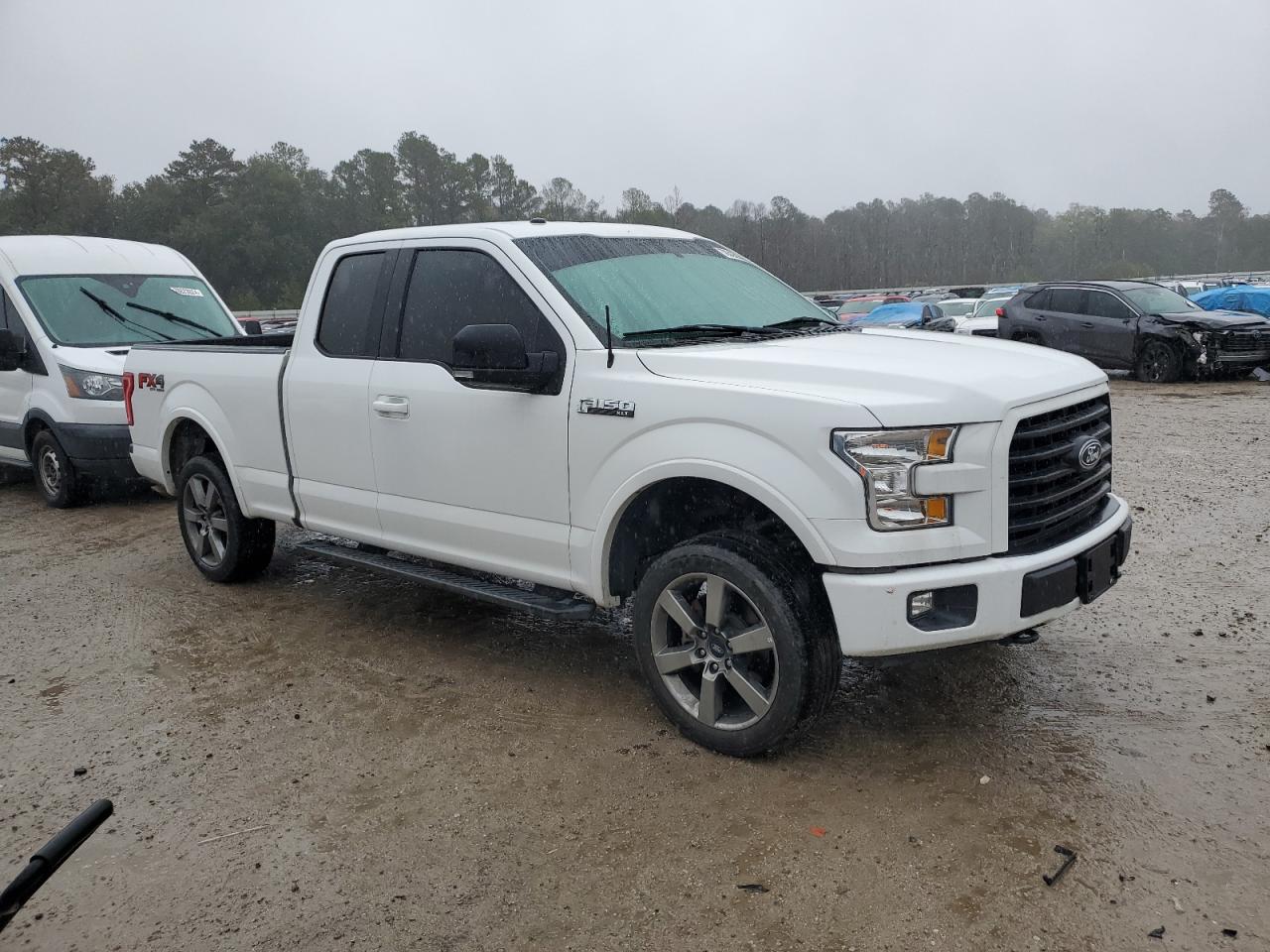 2017 Ford F-150 - Image 4
