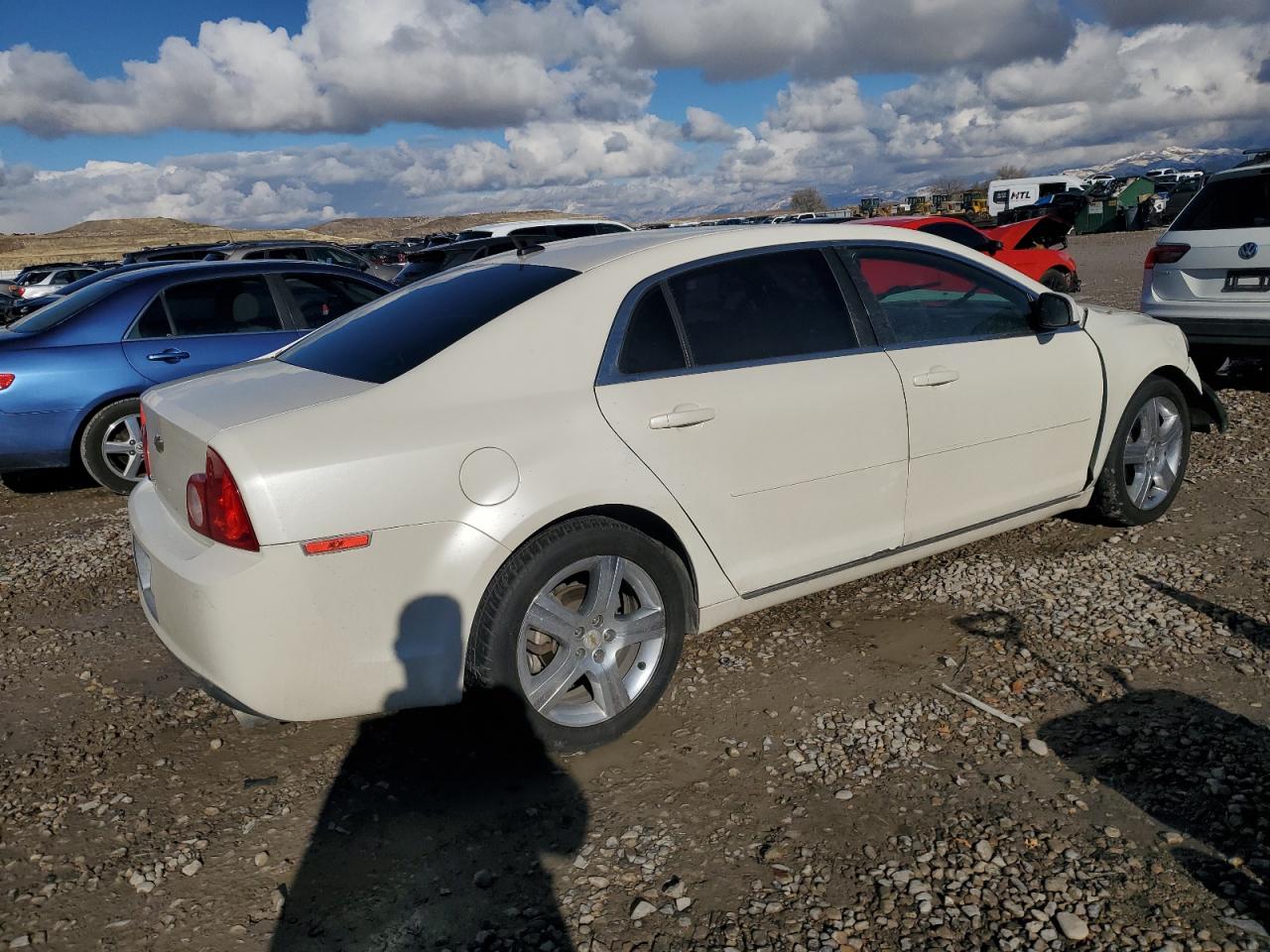 2011 Chevrolet Malibu - Image 3