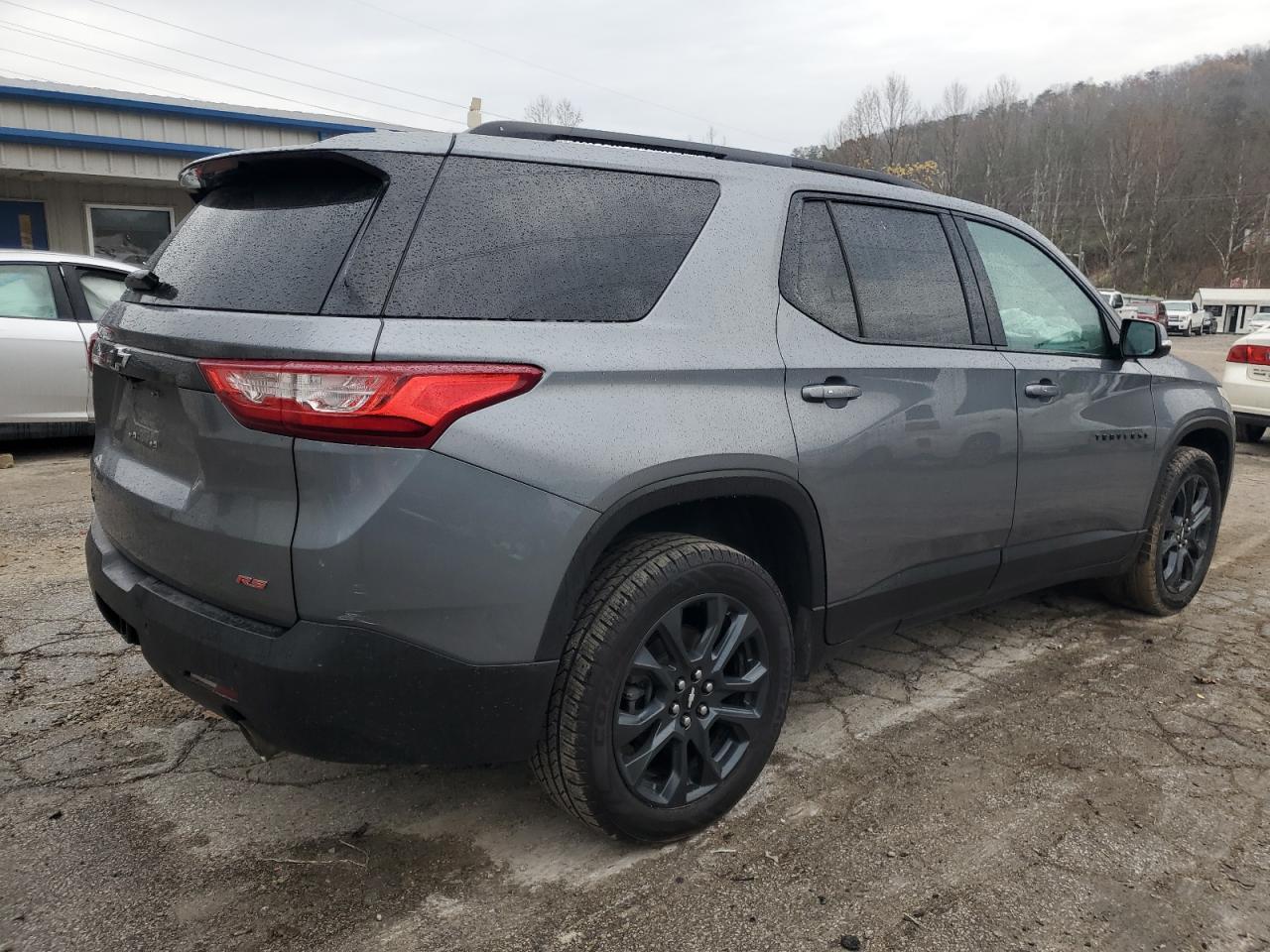 2021 Chevrolet Traverse - Image 3