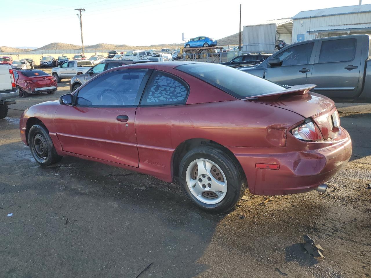 2005 Pontiac Sunfire - Image 2