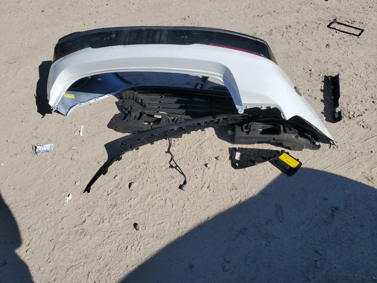 2023 Kia K5 - Image 12