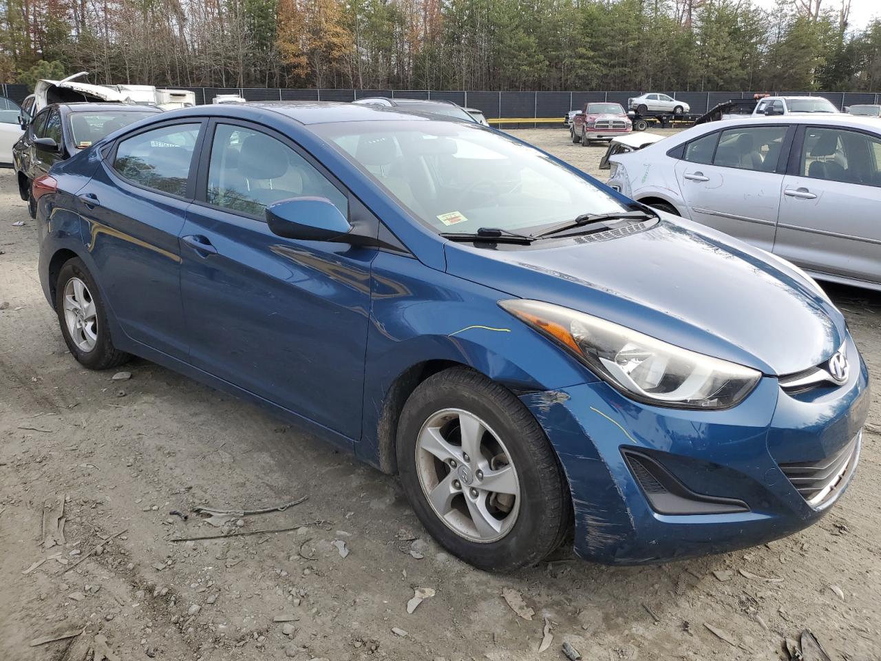 2014 Hyundai Elantra - Image 4