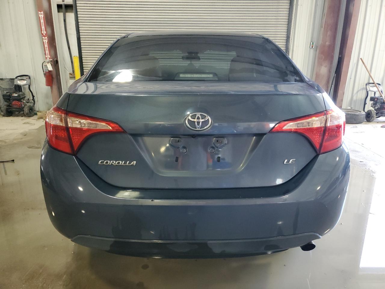 VIN 5YFBURHE7HP686508 2017 TOYOTA COROLLA no.6