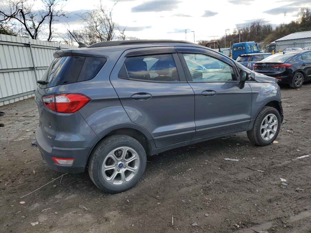 VIN MAJ6S3GL6KC285316 2019 FORD ECOSPORT no.3