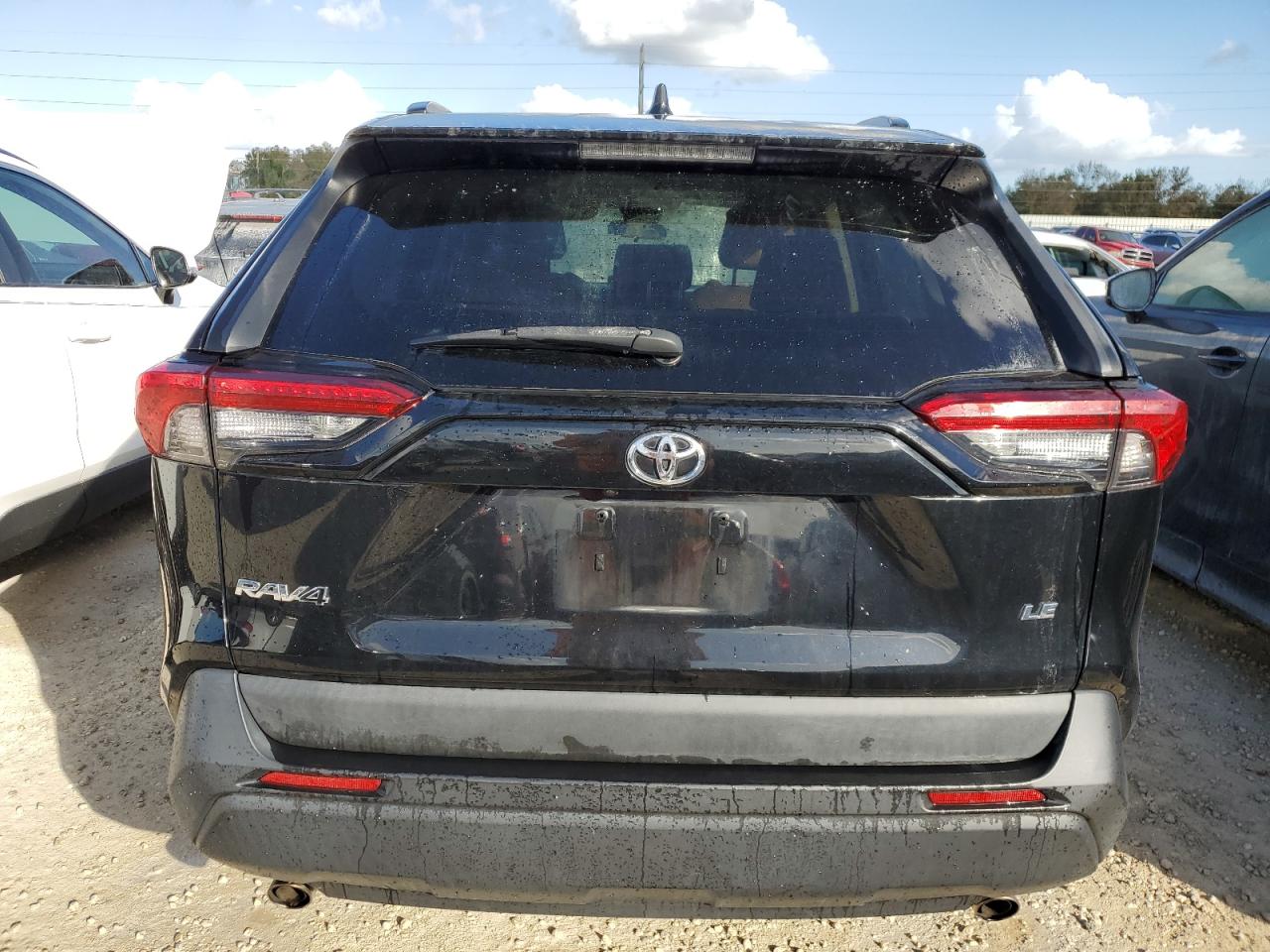 2019 Toyota RAV 4 - Image 6