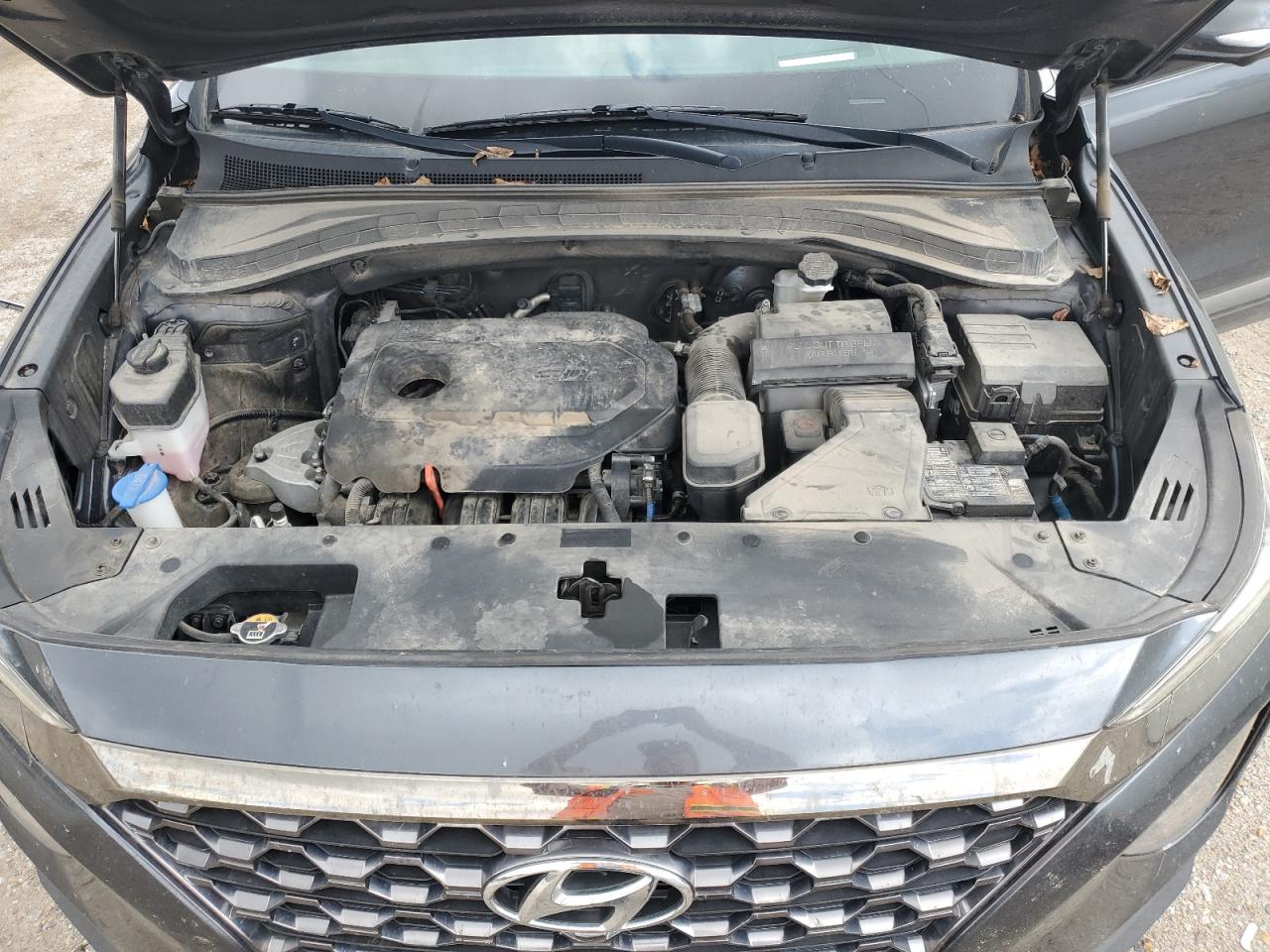 2020 Hyundai Santa Fe - Image 12