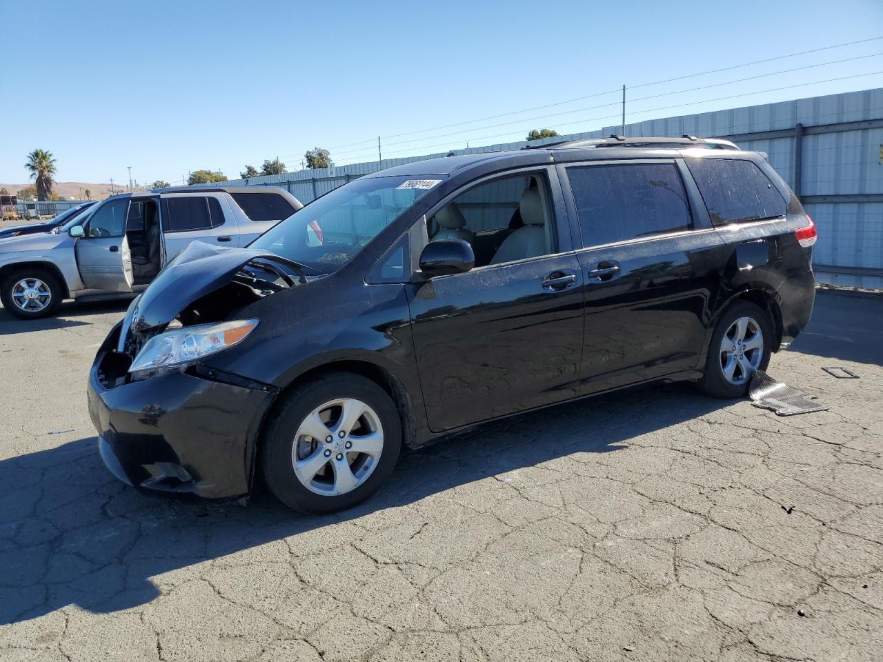 2011 Toyota Sienna - Image 1