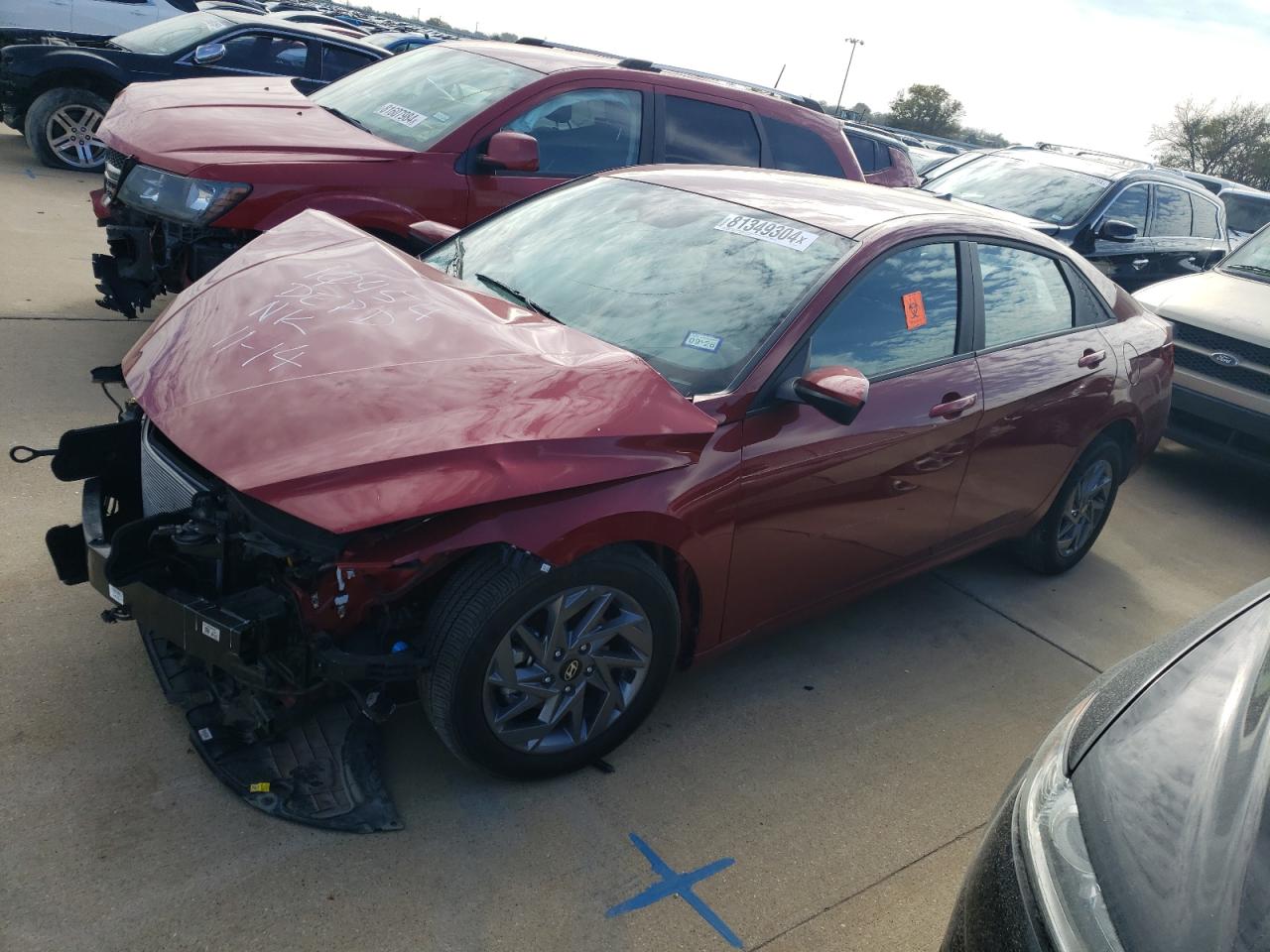 2024 Hyundai Elantra - Image 1