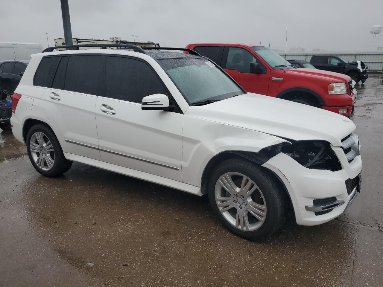 VIN WDCGG8JB4EG245174 2014 MERCEDES-BENZ GLK-CLASS no.4