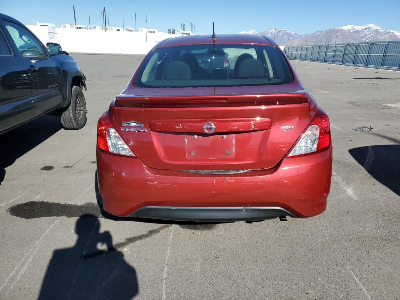 2018 Nissan Versa S VIN: 3N1CN7AP3JL816436 Lot: 79942184