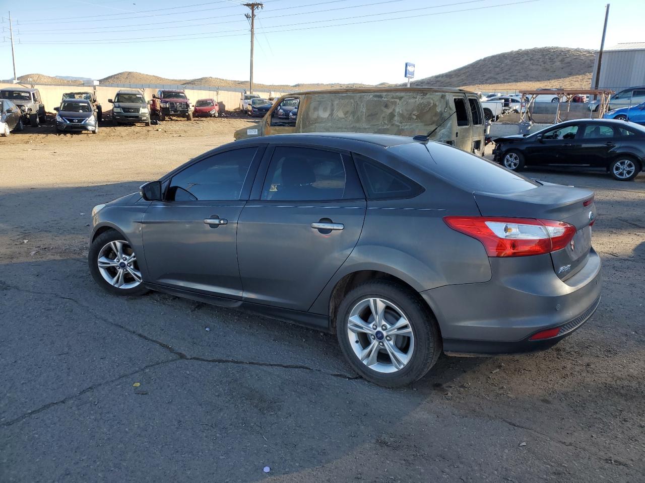 VIN 1FADP3F24EL169635 2014 FORD FOCUS no.2