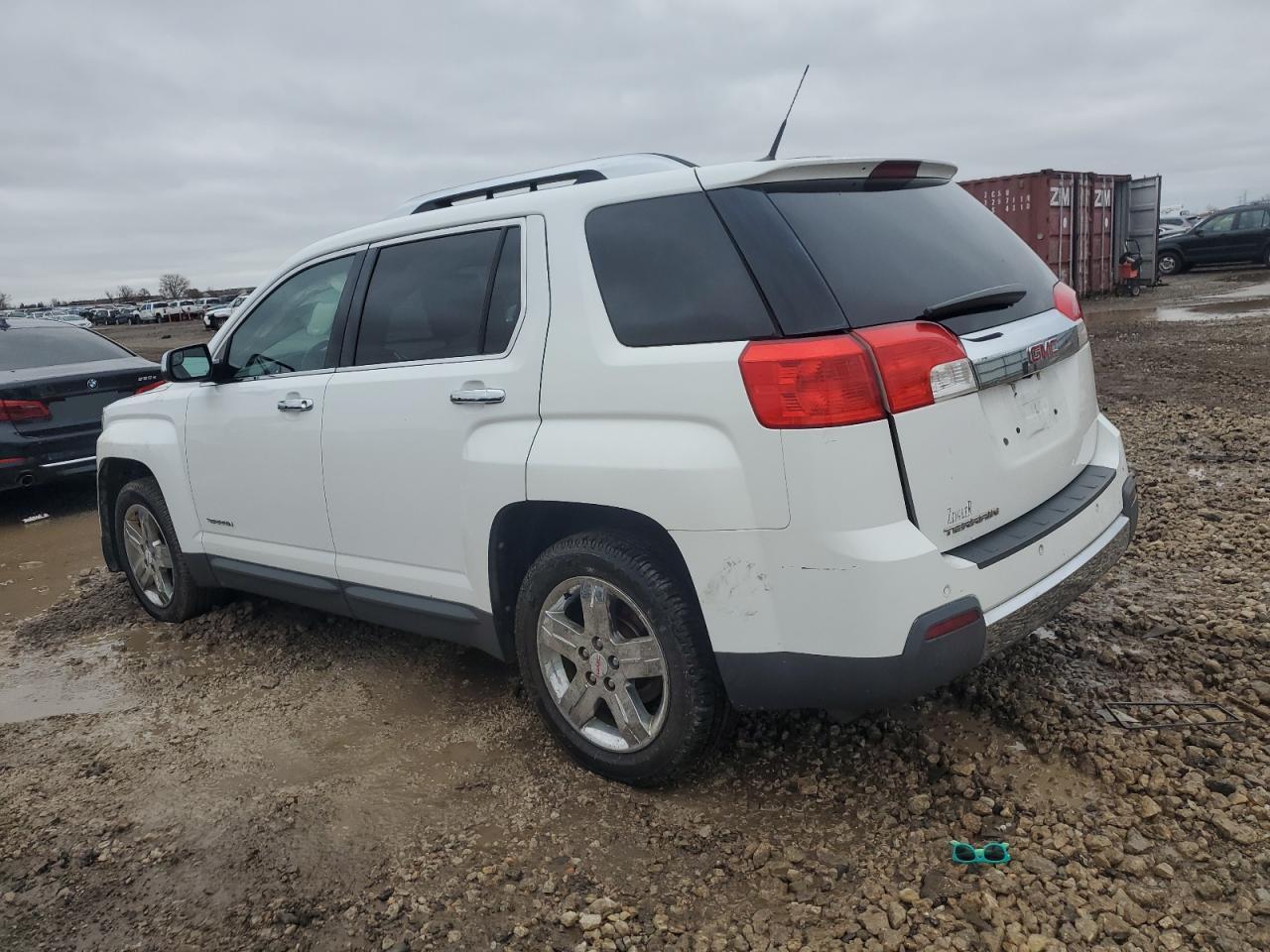 2012 GMC Terrain - Image 2