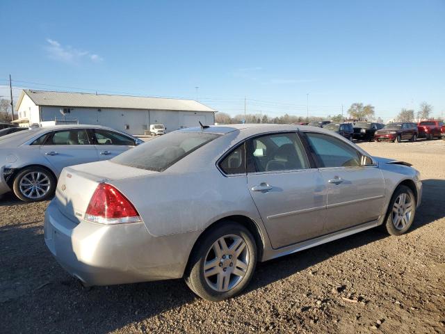 Sedans CHEVROLET IMPALA 2015 Srebrny