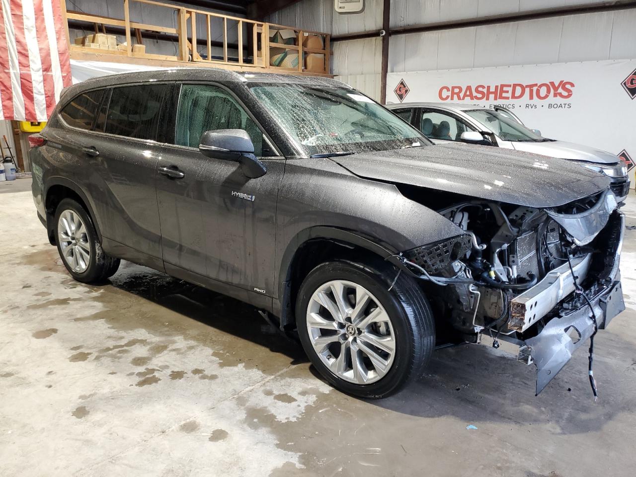 2021 Toyota Highlander - Image 4