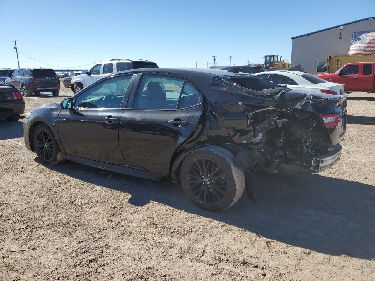 4T1B11HK3KU297581 2019 TOYOTA CAMRY - Image 2