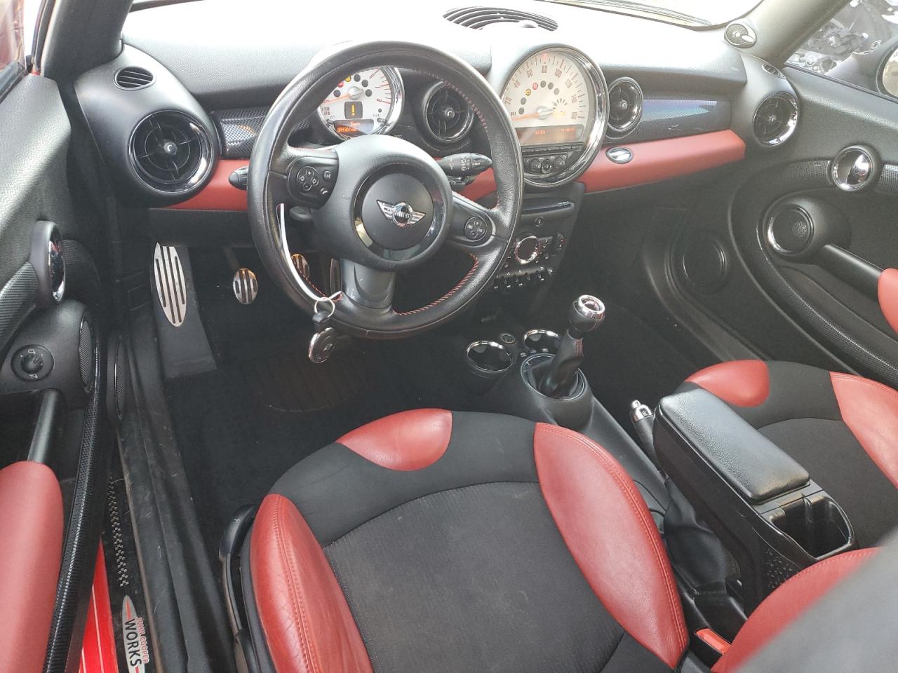 2011 MINI Cooper - Image 8