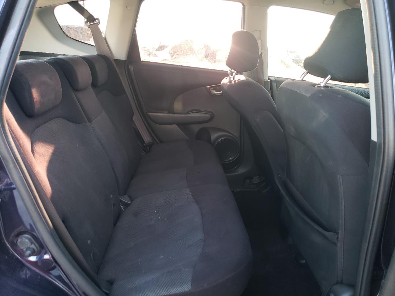 2009 Honda Fit - Image 10