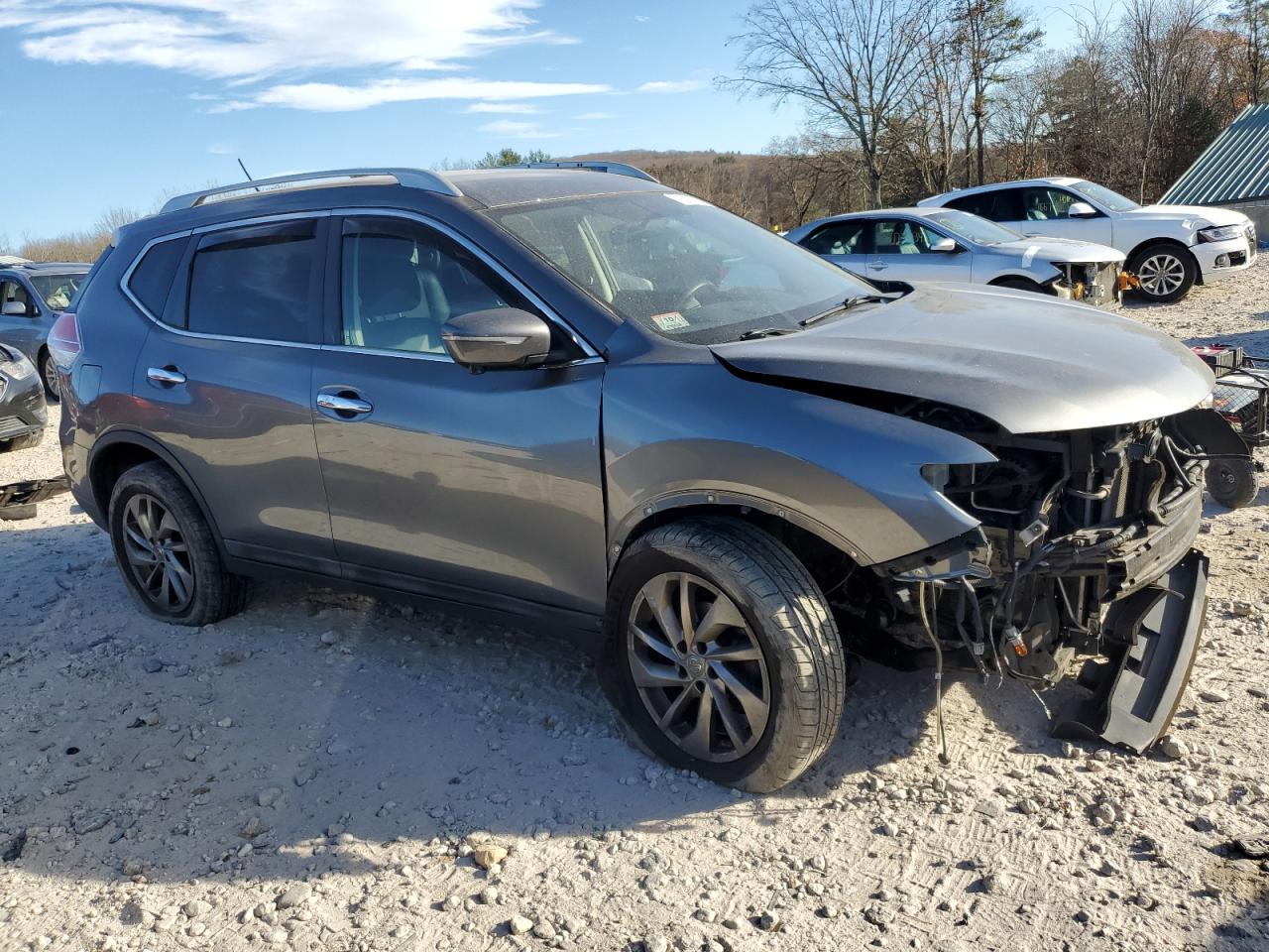 2015 Nissan Rogue - Image 4