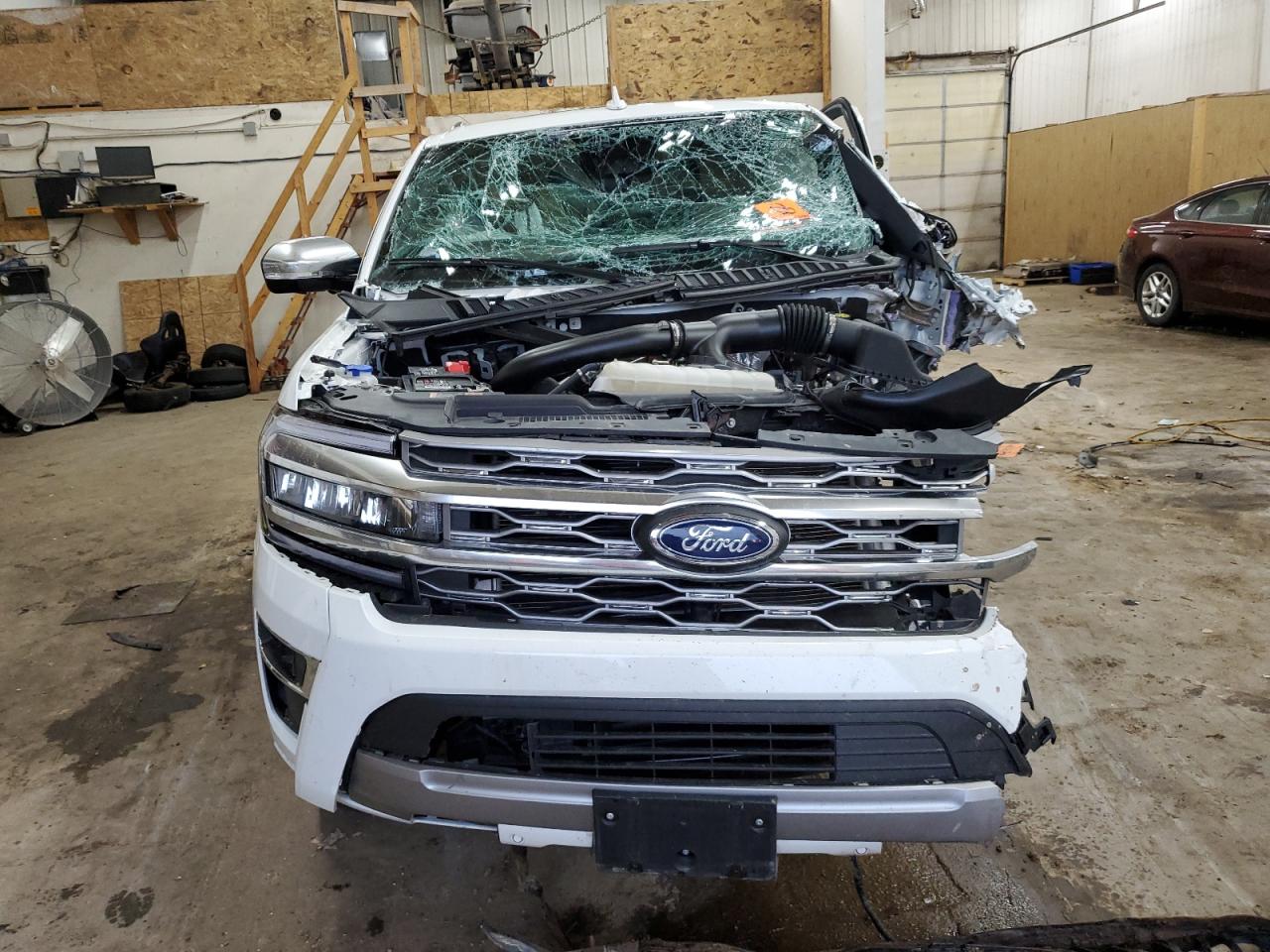 2022 Ford Expedition - Image 5
