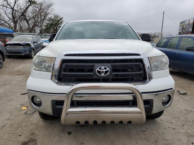 Пикапы TOYOTA TUNDRA 2012 Белый