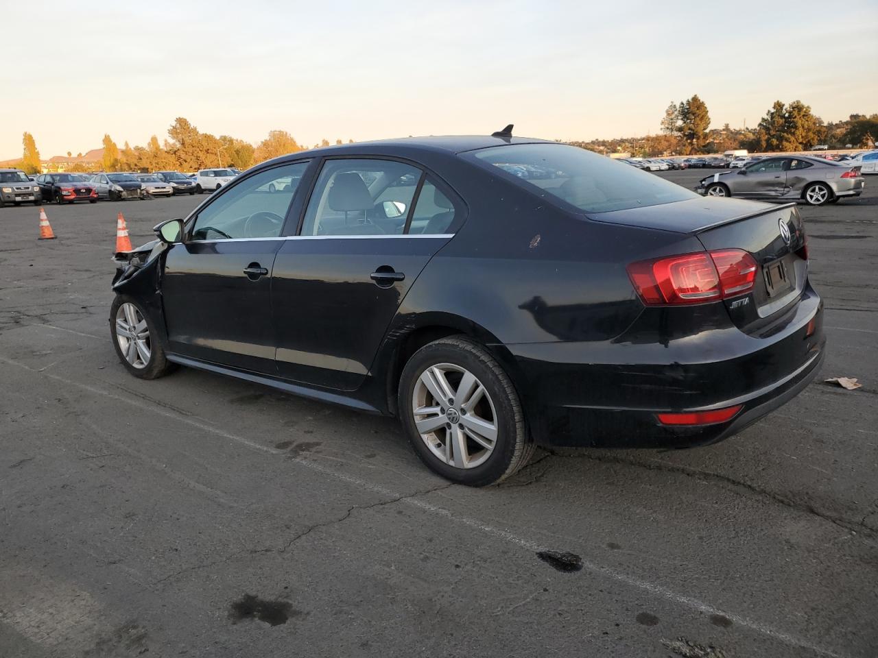 VIN 3VW637AJ0EM280814 2014 VOLKSWAGEN JETTA no.2