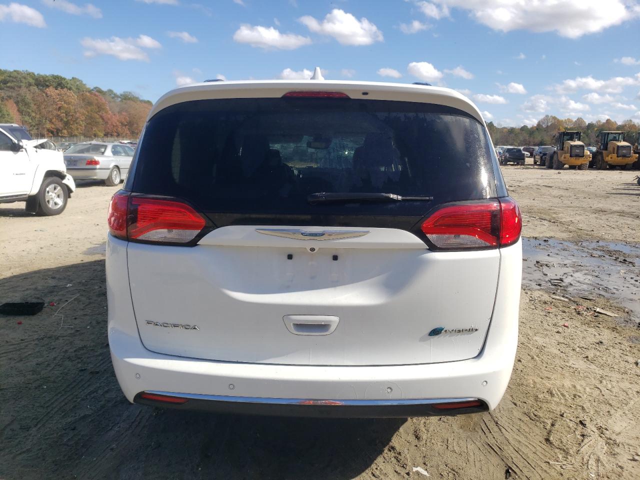 2018 Chrysler Pacifica Hybrid Limited VIN: 2C4RC1N71JR159143 Lot: 79199424