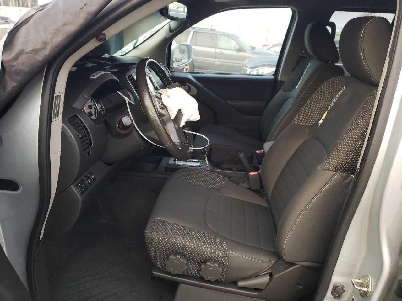 2019 Nissan Navara (Frontier) - Image 7